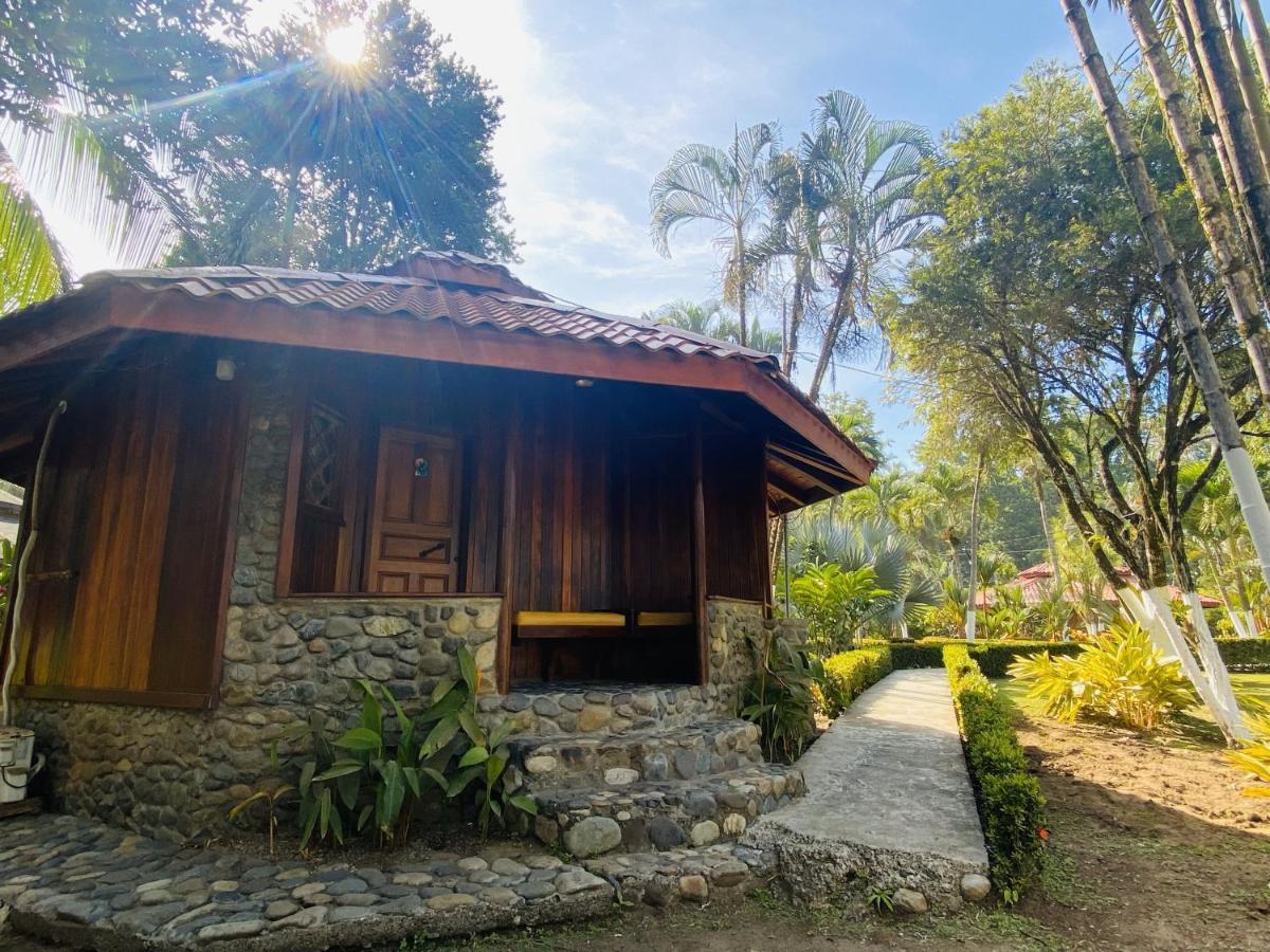 Bungalows Malu 까위따 외부 사진