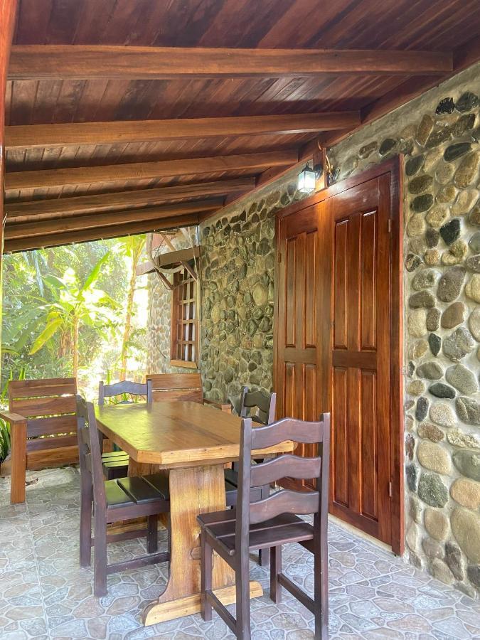 Bungalows Malu 까위따 외부 사진